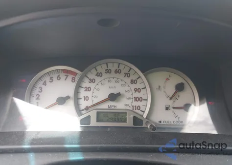 2005 Toyota Corolla S из США, поврежденный, VIN 1NXBR32E25Z354333